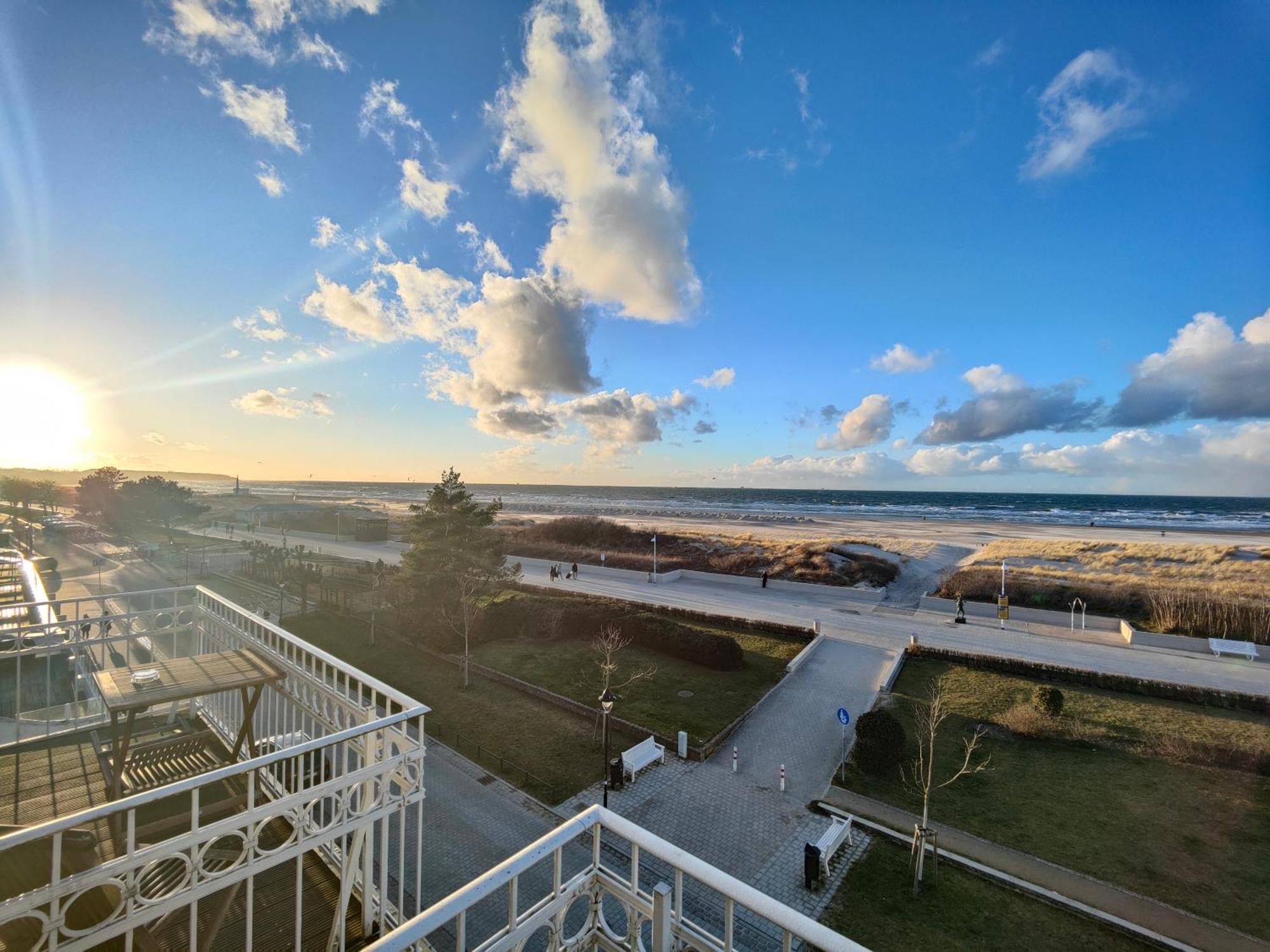Hotel Bellevue Warnemuende Rostock Exterior photo