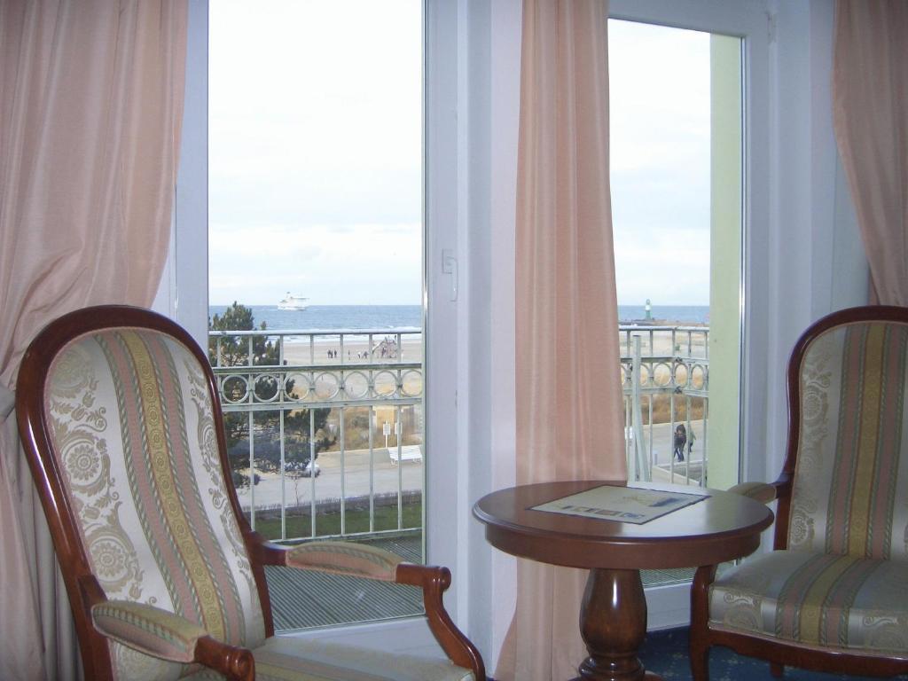 Hotel Bellevue Warnemuende Rostock Exterior photo